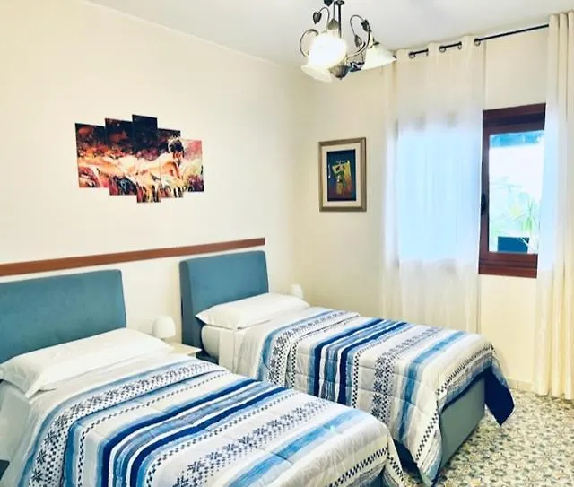Apartments Mikros Giardini Naxos Itália